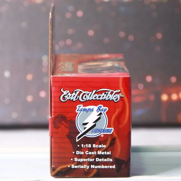 Tampa Bay Lightning 1:18 Scale Die Cast OCC Chopper Ertl Collectibles - Unique - Picture 4 of 6